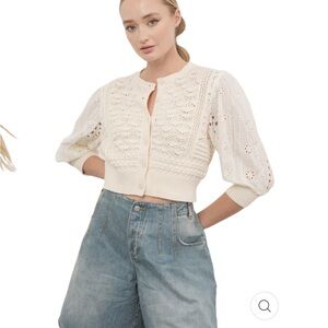 Elegant Cream Sweater with Lace Sleeves